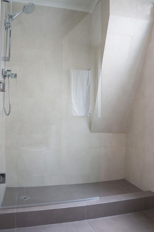 Beautiful Studio In Historic Alfama Lisbon Room photo